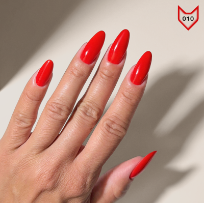 F.O.X Nail Polish - Класически лак за нокти 010, 12 ml